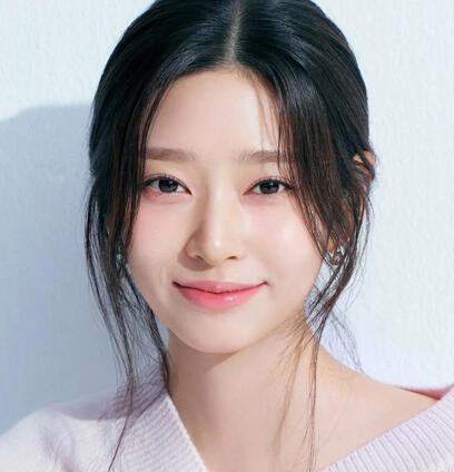 KIM MINJU