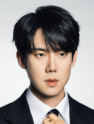YOO YOONSEOK