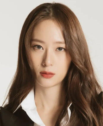 JUNG KRYSTAL