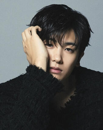 PARK HYUNGSIK